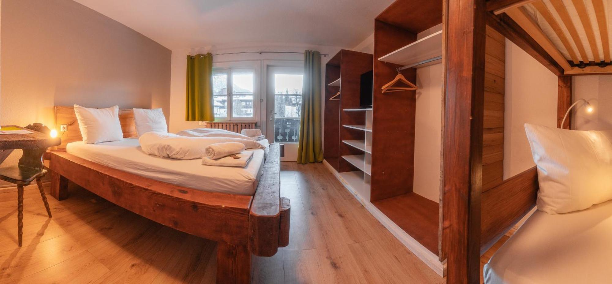Hostel - Ron'S Guesthouse Оберстдорф Екстериор снимка